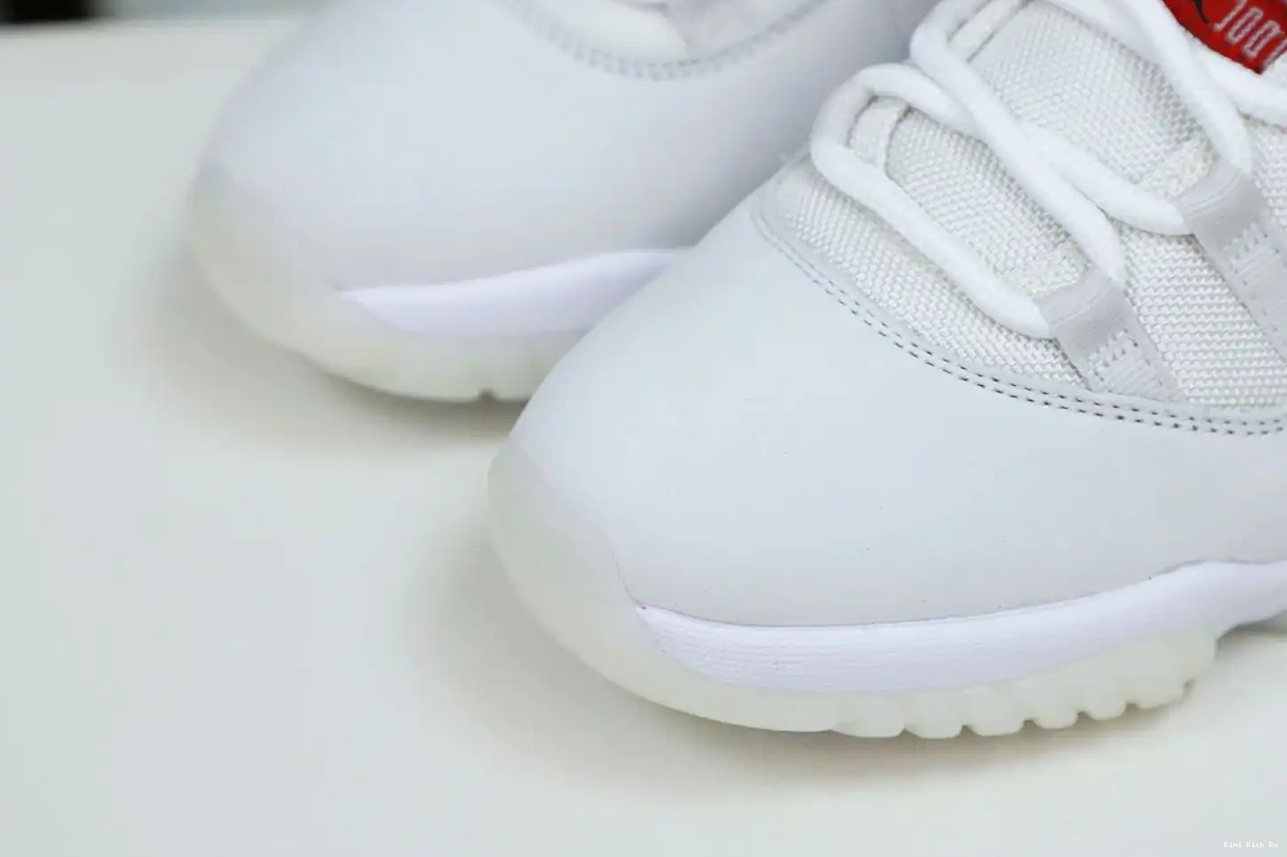 PLATINUM AIR JORDAN RETRO 11 Kimikick TINT XI 0810